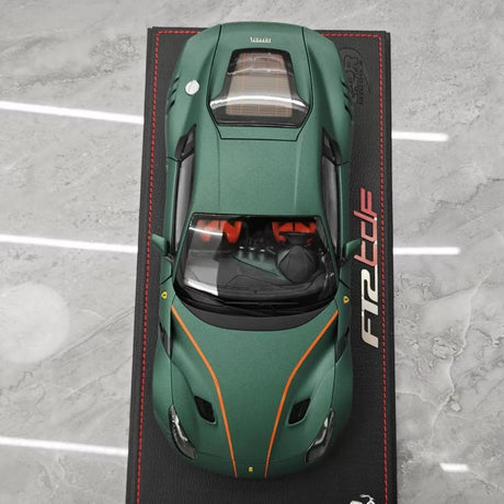 [BBR] 1:18 Ferrari 2015 F12 TDF matt grön modellbil Die-Cast