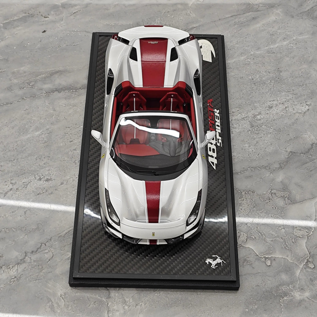 BBR Ferrari 2018 488 Pista Spider Argento Nurburgring 1:18 – Modello di resina collezionabile