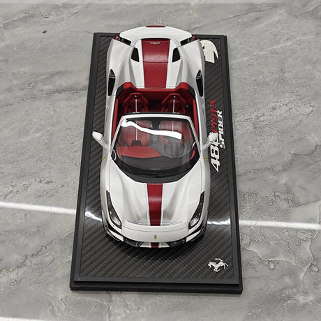 BBR Ferrari 2018 488 Pista Spider Argento Nurburgring 1:18 – Resina modelo de resina coleccionable