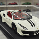 BBR Ferrari 2018 488 Pista Spider Bianco Avus 1:18 – Resina modello in resina collezionabile