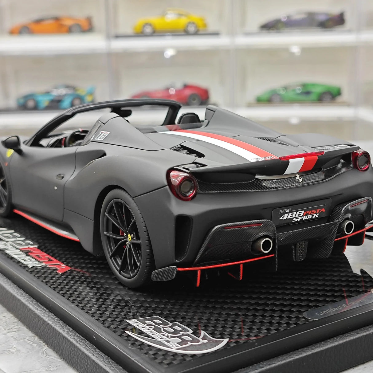 BBR Ferrari 2018 488 Pista Spider Nero Daytona 1:18 – Resina modello in resina collezionabile