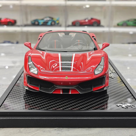 BBR Ferrari 2018 488 Pista Spider Rosso Corsa Black Livery 1:18 – Resina modelo de resina coleccionable