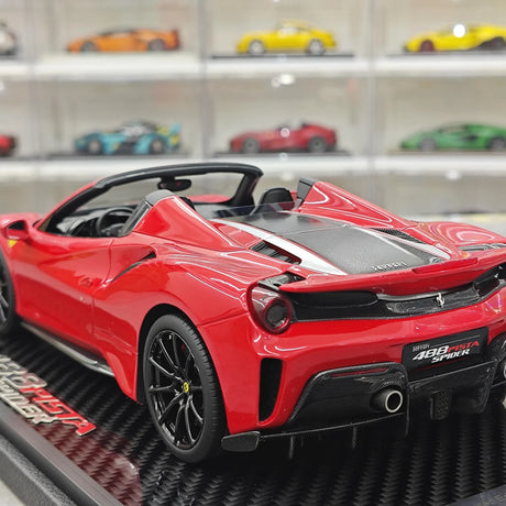 BBR Ferrari 2018 488 Pista Spider Rosso Corsa Black Livery 1:18 – Resina modelo de resina coleccionable