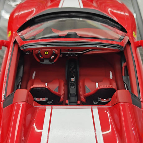 BBR Ferrari 2018 488 Pista Spider Rosso Corsa White Livery 1:18 – Resina de Modelo de Resina de Colección