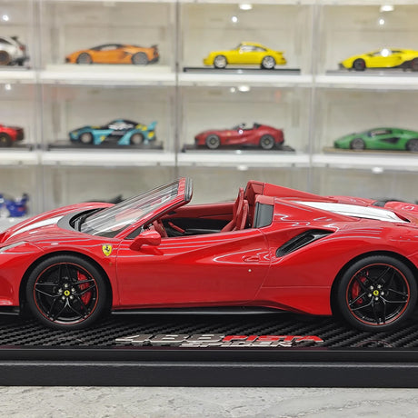 BBR Ferrari 2018 488 Pista Spider Rosso Corsa White Livery 1:18 – Resina de Modelo de Resina de Colección