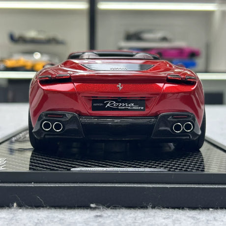 BBR Ferrari 2019 Roma Rosso Portofino 1:18 – Resina modello in resina collezionabile