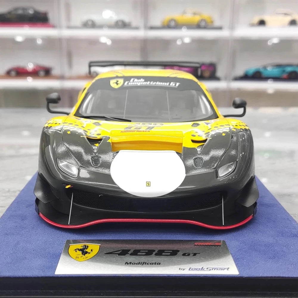 [Look Smart] 1:18 Ferrari 2020 488 GT Modificata Model Car Resin
