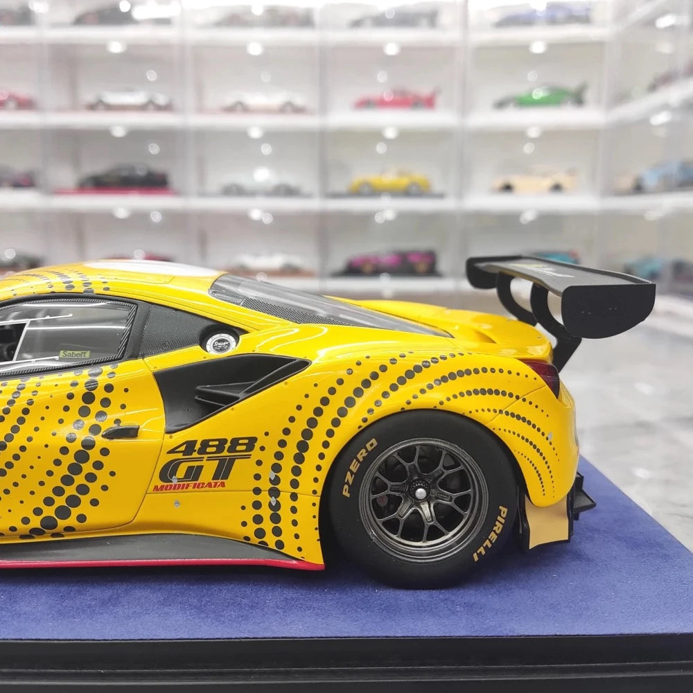 [Look Smart] 1:18 Ferrari 2020 488 GT Modificata Model Car Resin