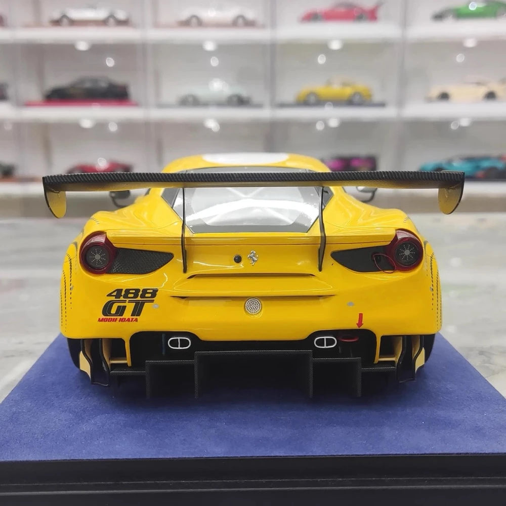 [Look Smart] 1:18 Ferrari 2020 488 GT Modificata Model Car Resin