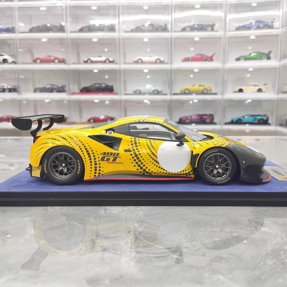 [Look Smart] 1:18 Ferrari 2020 488 GT Modificata Model Car Resin
