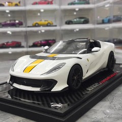 [BBR] 1:18 Ferrari 2021 812 Competizione A bianco & giallo modellino di auto resina