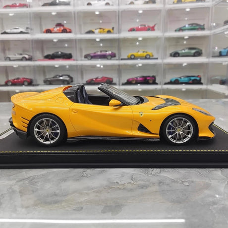 [BBR] 1:18 Ferrari 2021 812 Competizione A Yellow Model Car Resin