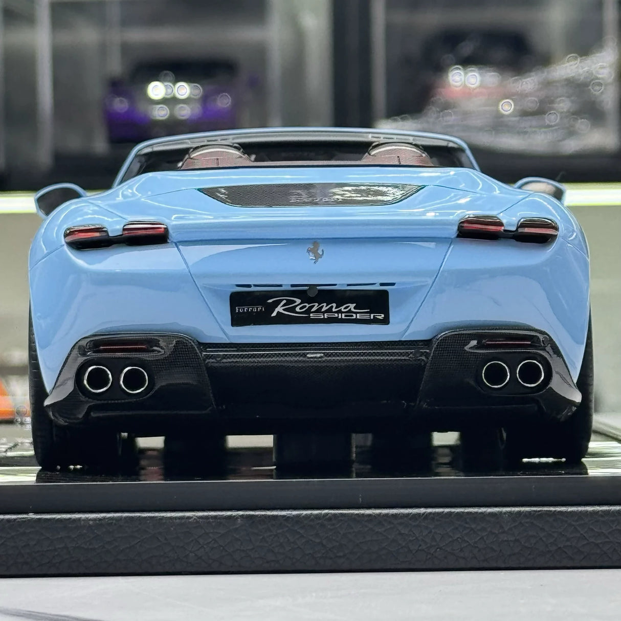 BBR Ferrari 2023 روما سبايدر أزورو لا بلاتا 1:18 – راتنج نموذجي قابل للجمع
