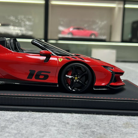 BBR Ferrari 2023 SF90 XX Spider Rosso Corsa 1:18 – Resina da collezione per modelli in resina
