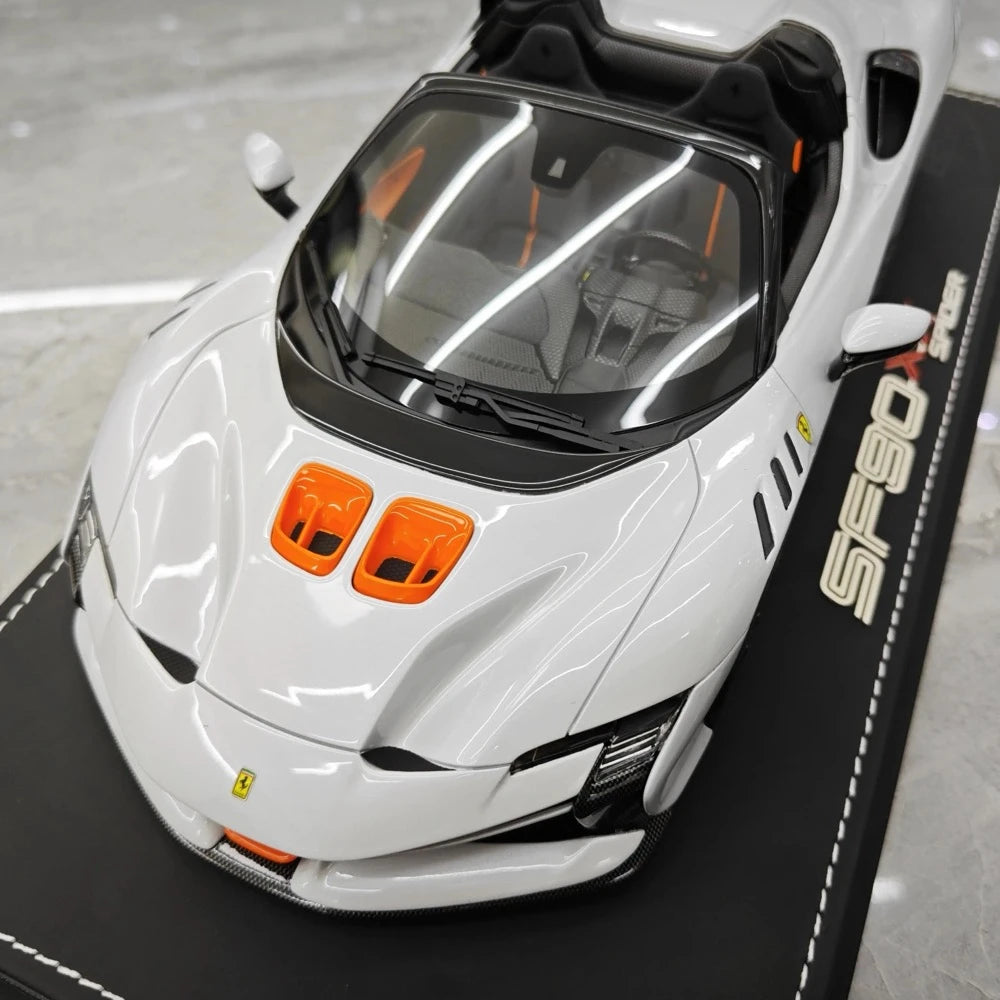 [BBR] 1:18 Ferrari 2023 SF90 XX Spider ホワイト モデルカー レジン