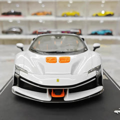 [BBR] 1:18 Ferrari 2023 SF90 XX Spider bianco modellino di auto resina