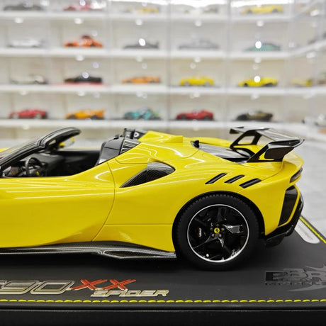 [BBR] 1:18 Ferrari 2023 SF90 XX Spider gul modellbil harts