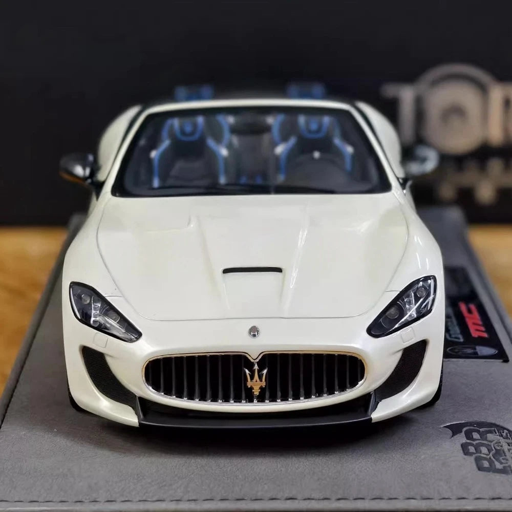 [BBR] 1:18 Maserati 2011 GranTurismo MC Cabriolet White Model Car Resin