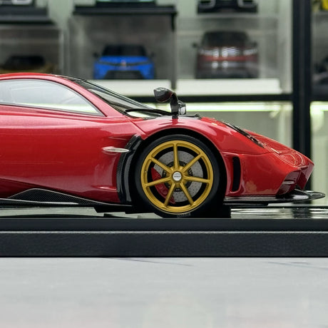 BBR Pagani 2020 إيمولا ريد 1:18 – راتنج نموذجي قابل للجمع