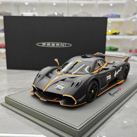 [BBR] 1:18 Pagani 2021 Huayra R Black #73 Model Car Resin / Closed Body