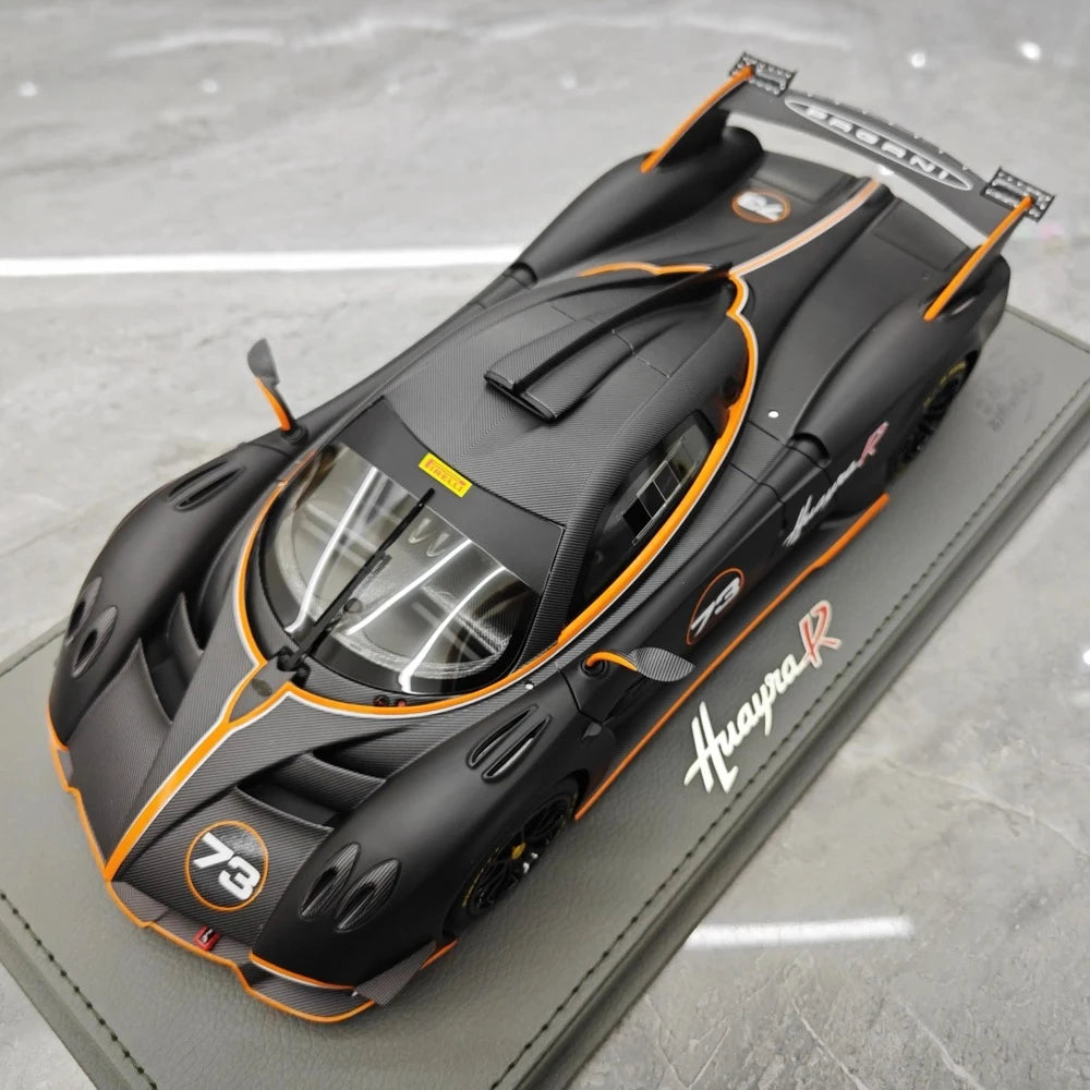 [BBR] 1:18 Pagani 2021 Huayra R Black #73 Model Car Resin / Closed Body