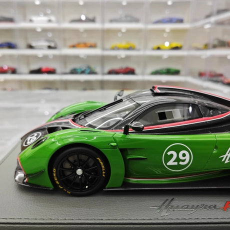 [BBR] 1:18 Pagani 2021 Huayra R Green #29 Model Car Resin / Closed Body