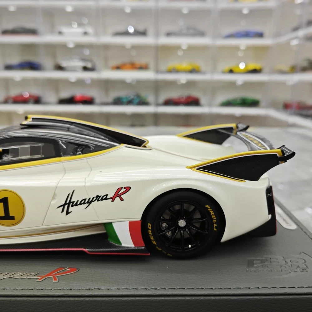 [BBR] 1:18 Pagani 2021 Huayra R White #1 Model Car Resin / Closed Body