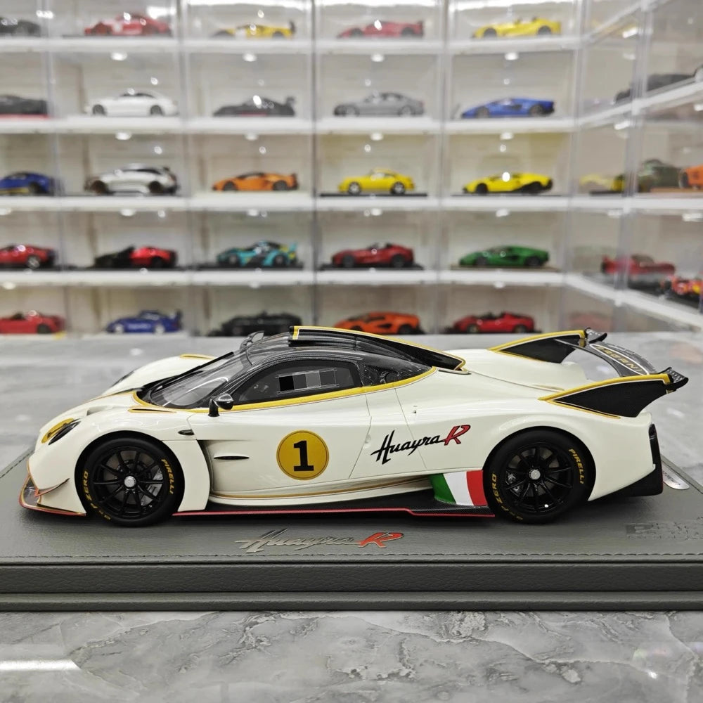 [BBR] 1:18 Pagani 2021 Huayra R White #1 Model Car Resin / Closed Body