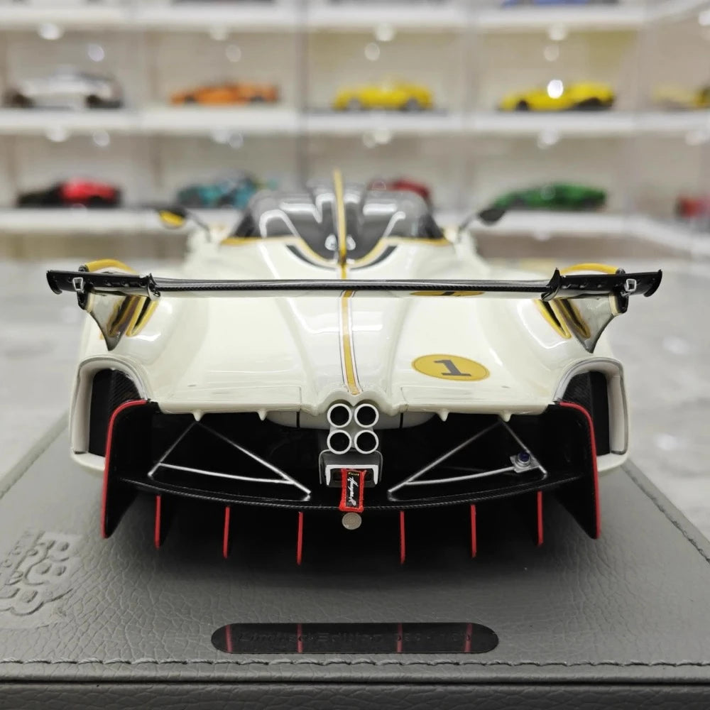 [BBR] 1:18 Pagani 2021 Huayra R White #1 Model Car Resin / Closed Body