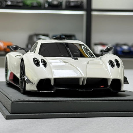 BBR Pagani 2021 Huayra R White 1:18 – نموذج راتنج قابل للجمع