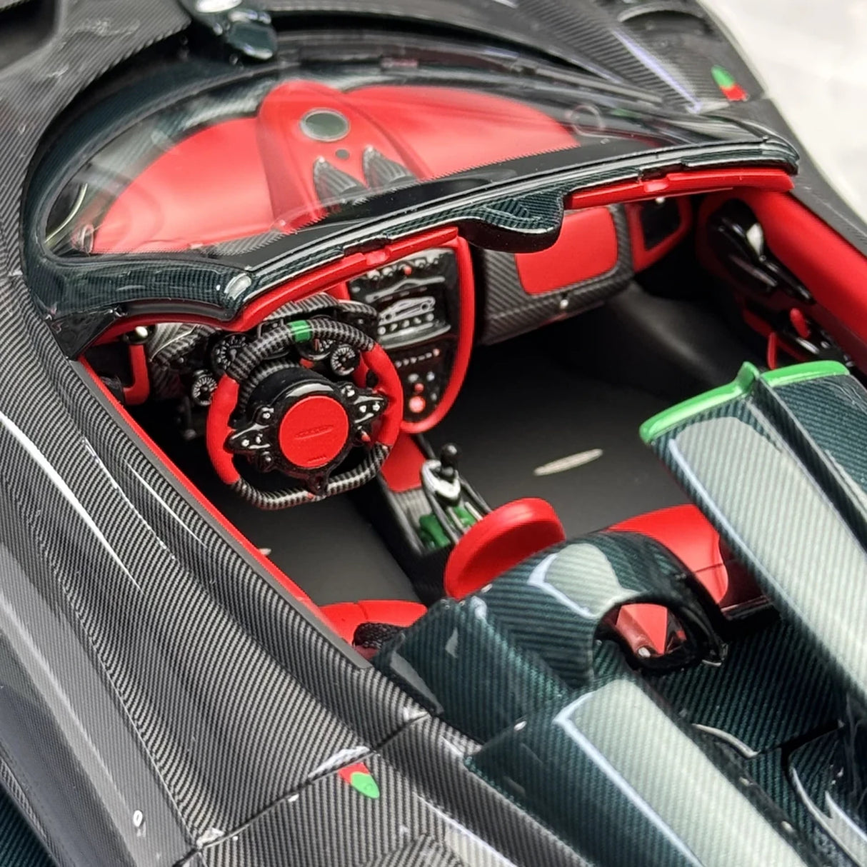 BBR Pagani 2023 إيمولا Roadster بلاك 1:18 – نموذج راتنج قابل للجمع