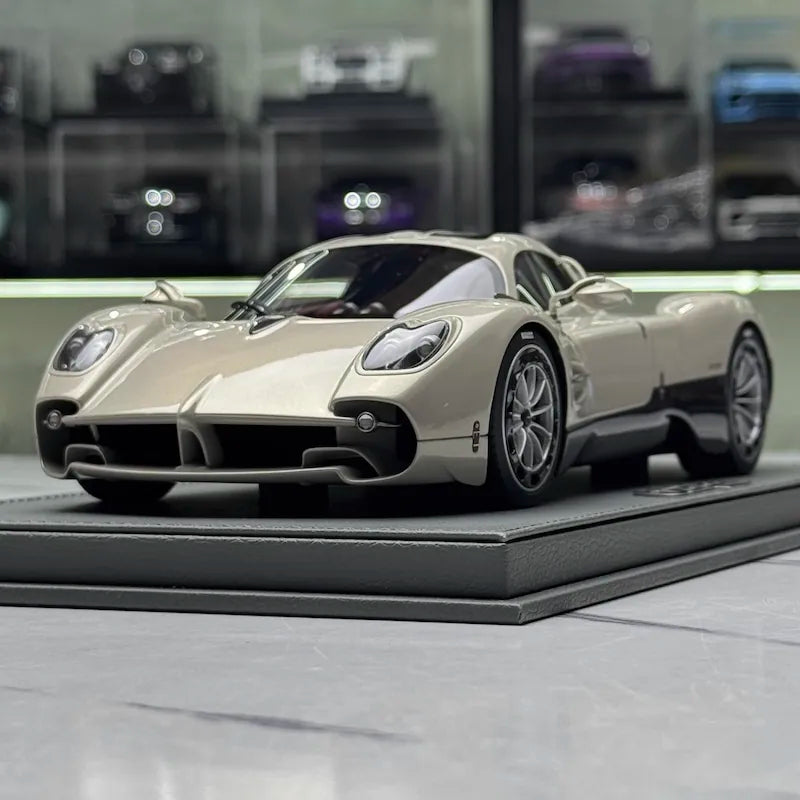 [BBR] 1:18 Pagani 2023 Utopia White Model Car Resin