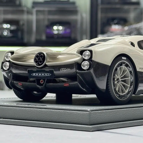 [BBR] 1:18 Pagani 2023 Utopia White Model Car Resin