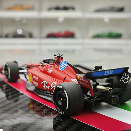 1:43 Ferrari 2025 SF-23 #44 فيورانو اختبار لويس هاميلتون F1 نموذج سيارة من الراتنج من BBR - عرض 6