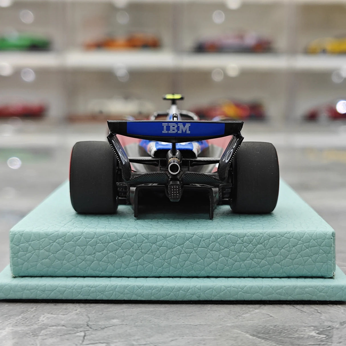 1:43 Ferrari 2025 SF-25 #44 Miami GP Lewis Hamilton F1 Harzmodellauto von BBR – Ansicht 7