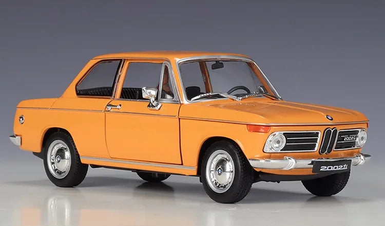 1:24 BMW 1972 2002 Tii Die Cast Model Car