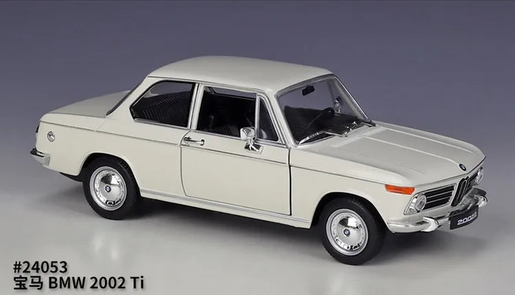 1:24 BMW 1972 2002 Tii Die Cast Model Car