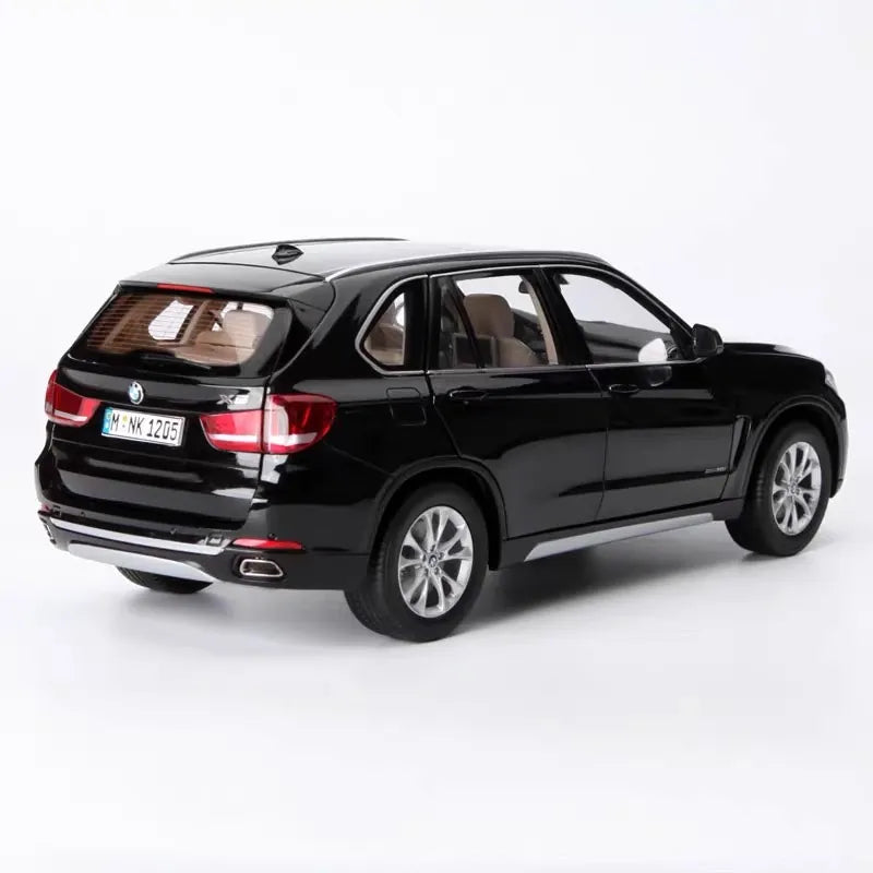1:18 BMW 2013 X5 F15 Die Cast Model Car