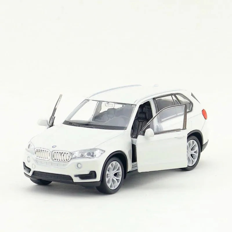 1:36 BMW 2014 X5 F85 Die Cast Model Car