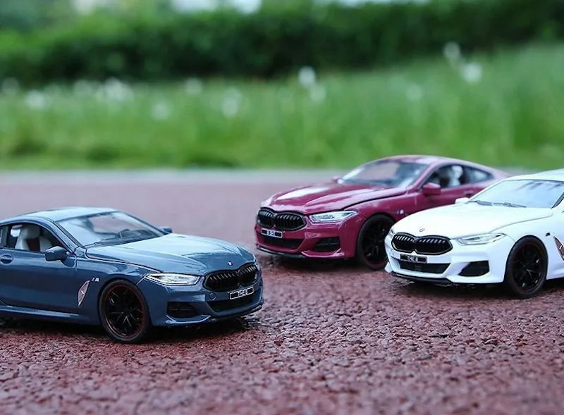 1:24 BMW 2019 M850i G85 Die Cast Model Car