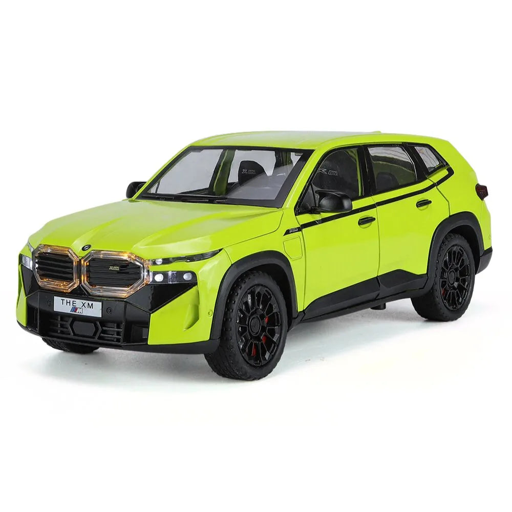 1:24 BMW 2022 XM G09 Die Cast Model Car