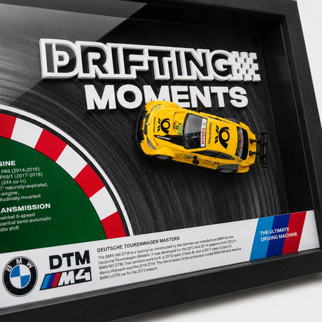 BMW M4 DTM لحظات الانجراف عرض سيارات مؤطرة نموذج سيارات مؤطر