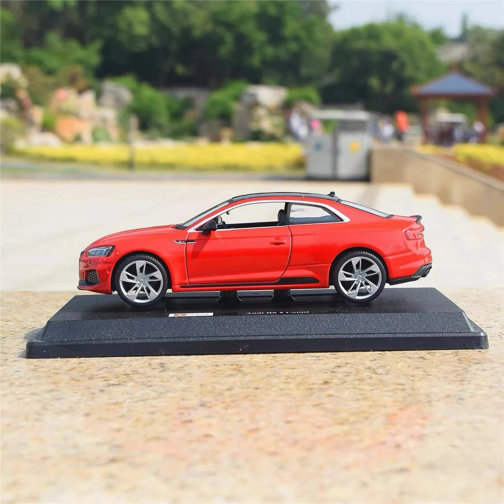 [Bburago] 1:24 Audi 2018 RS5 Red Model Car Die-Cast