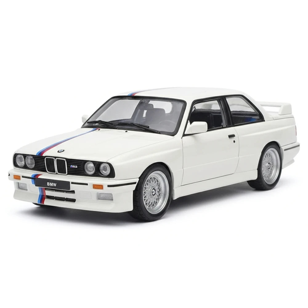 [Bburago] 1:24 BMW 1988 E30 M3 White Model Car Die-Cast
