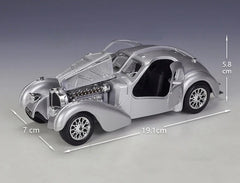 [Bburago] 1:24 Bugatti 1936 Type 57SC Atlantic Silver Model Car Die-Cast