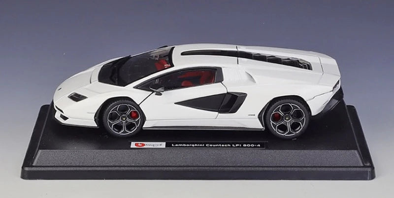 [Bburago] 1:24 Lamborghini 2022 Countach LPI800-4 White Model Car Die-Cast
