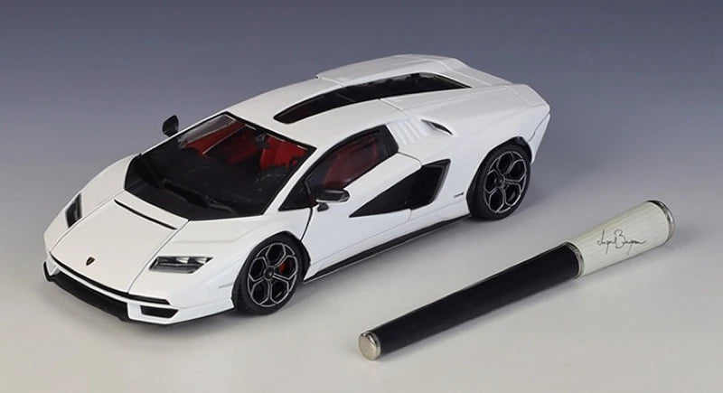 [Bburago] 1:24 Lamborghini 2022 Countach LPI800-4 White Model Car Die-Cast