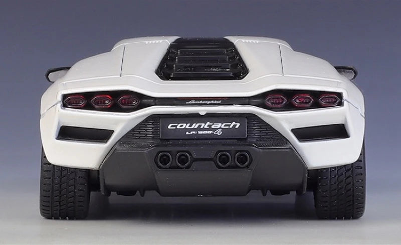 [Bburago] 1:24 Lamborghini 2022 Countach LPI800-4 White Model Car Die-Cast