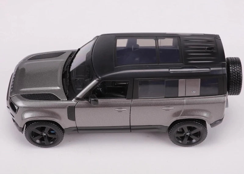 [Bburago] 1:24 Land Rover 2022 Defender 110 Green Model Car Die-Cast