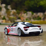 [Bburago] 1:24 Porsche 2013 918 Spyder Weissach Förpackning modellbil Die-Cast